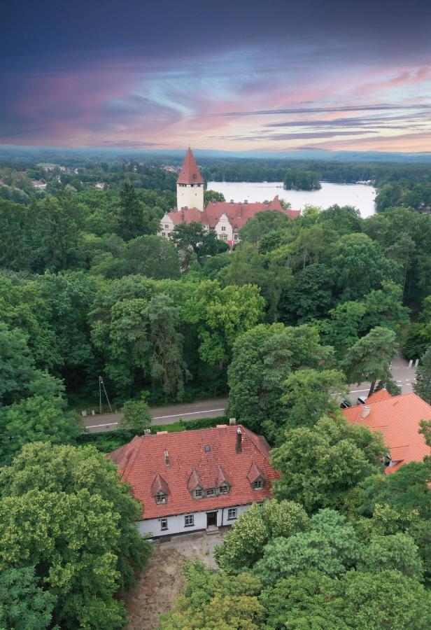 Отель Zamkowa 4 Любневице Экстерьер фото